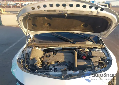 2018 Chevrolet Malibu Lt z USA, uszkodzony, nr VIN 1G1ZD5ST1JF178197